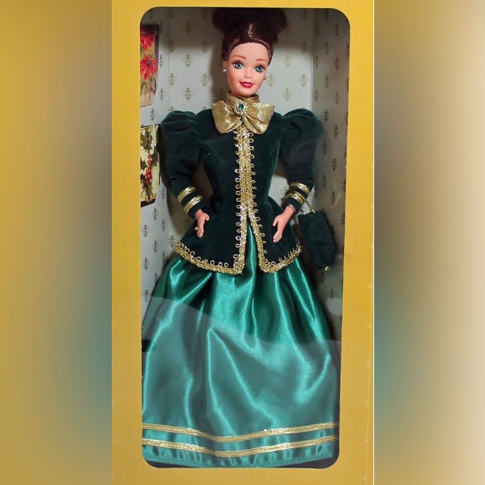 NEW Vintage Barbie - Yuletide Romance Barbie Doll (Hallmark Special Edition)